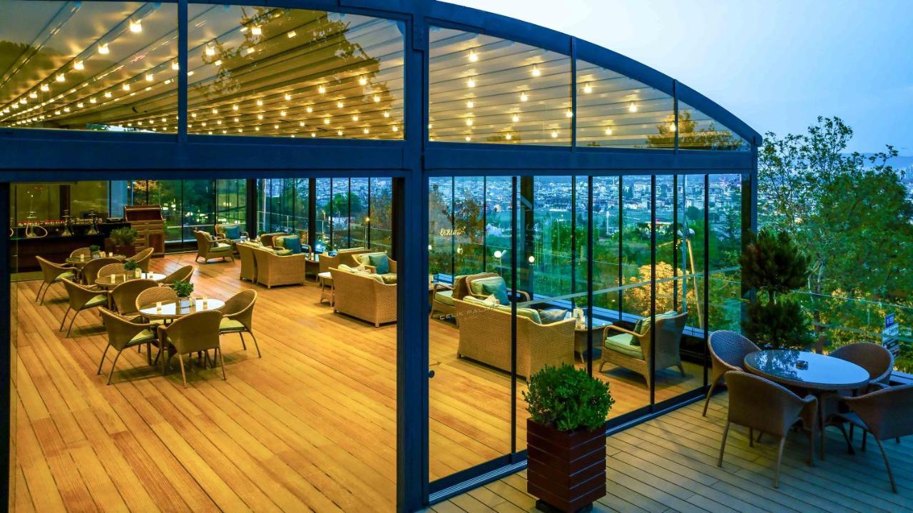 Hotel Celik Palas Convention Center & Thermal Spa Bursa Bagian luar foto The Sky Bar