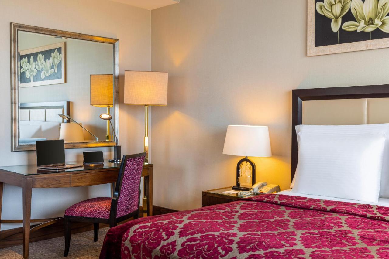 Hotel Celik Palas Convention Center & Thermal Spa Bursa Bagian luar foto A bedroom at the hotel