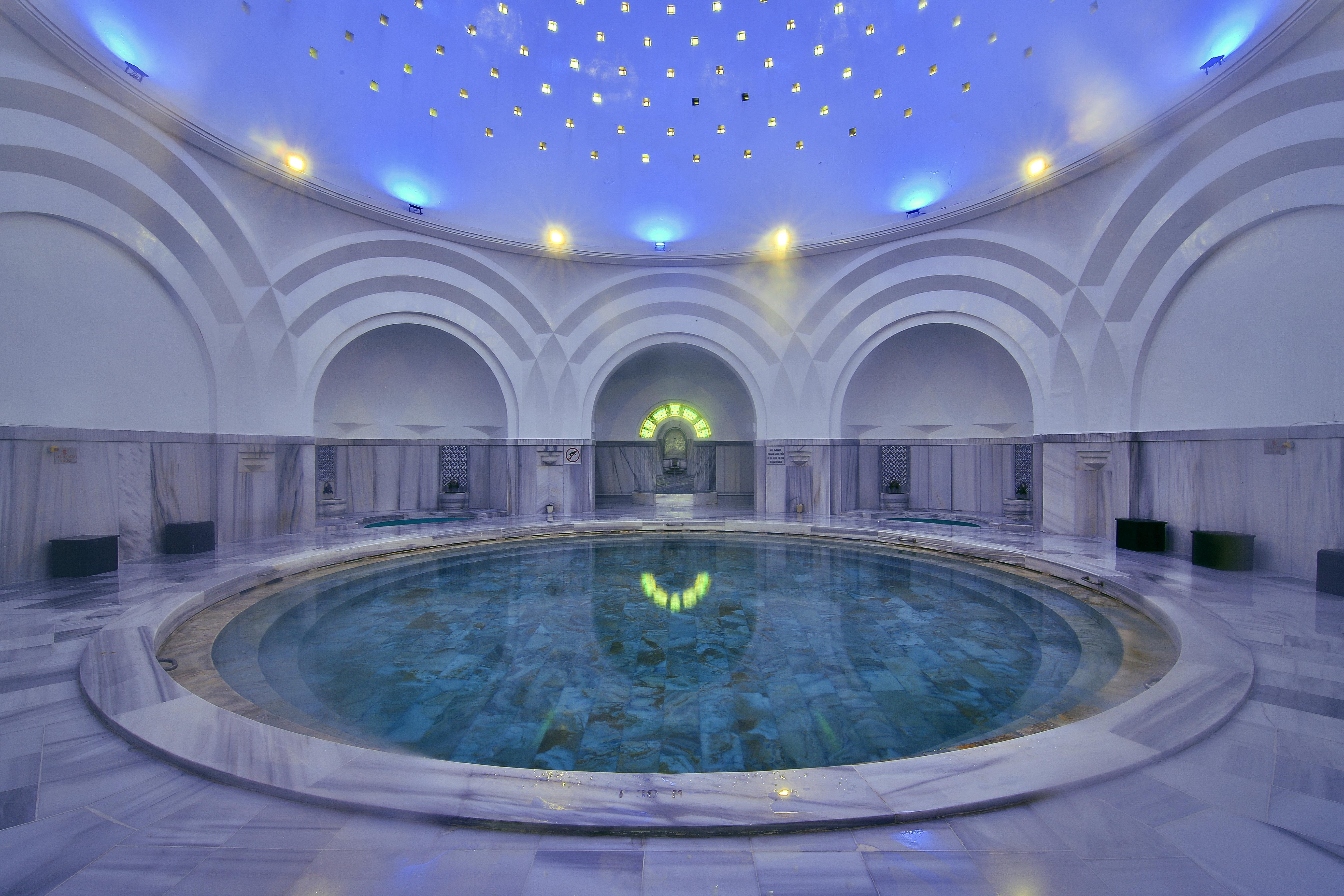 Hotel Celik Palas Convention Center & Thermal Spa Bursa Bagian luar foto The interior of the spa