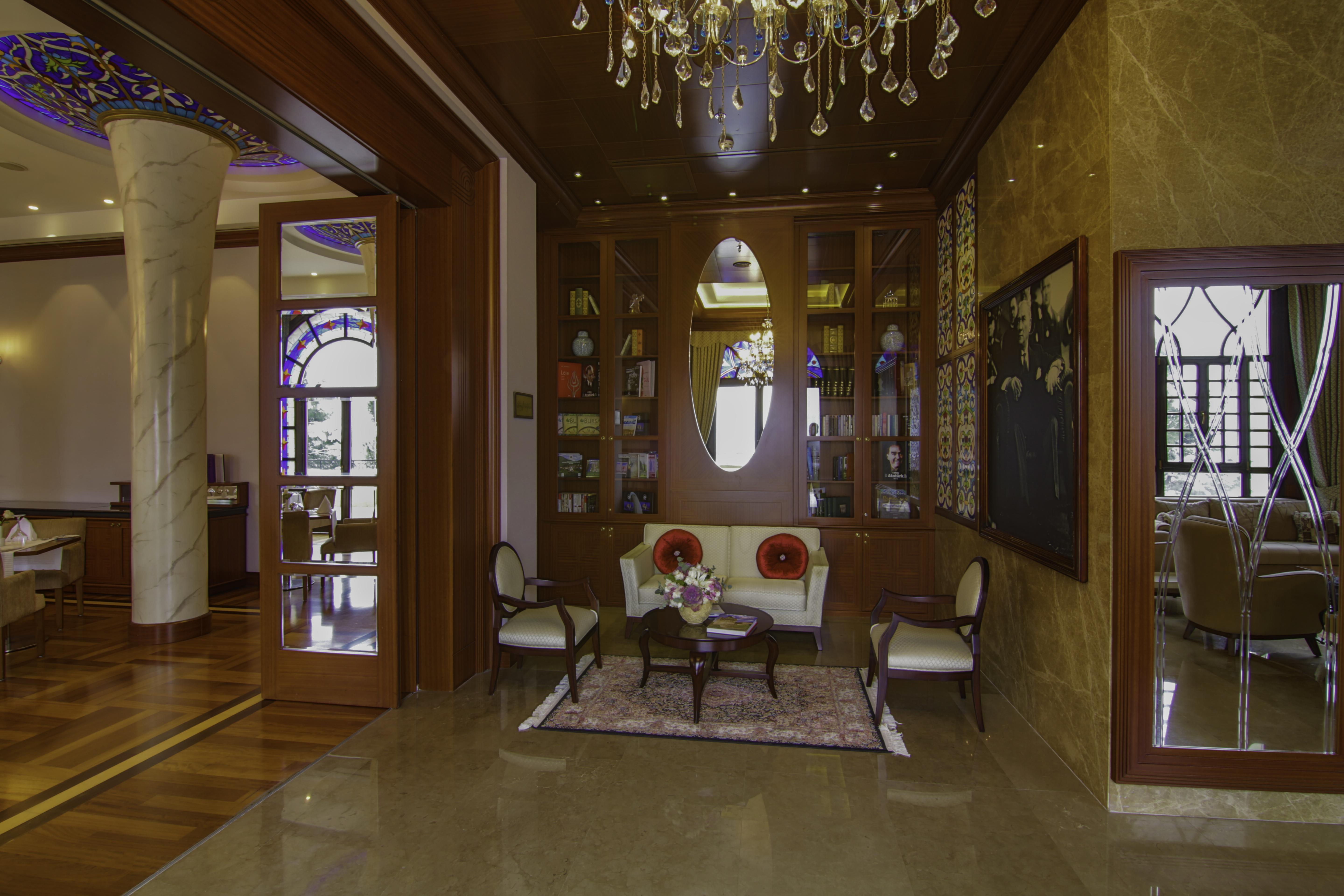 Hotel Celik Palas Convention Center & Thermal Spa Bursa Bagian luar foto Interior of the hotel